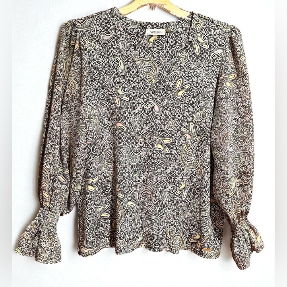 Calvin Klein Womens Blouse Multicolor Paisley Flutter Bell Sleeves Size Medium